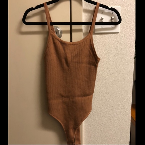 NWOT Rust Ribbed Body Suit - Picture 2 of 2